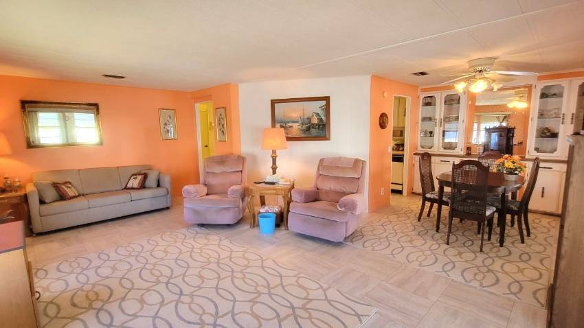 215 Green Haven Road West a Dundee, FL Mobile or Manufactured Home for Sale